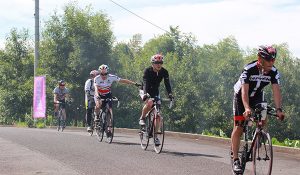 ロードバイク・クロスバイクは楽に遠くまで走れて気持ちいい！　ブログ：ママチャリとは全然ちがうぞ！スポーツ自転車の良さとは？